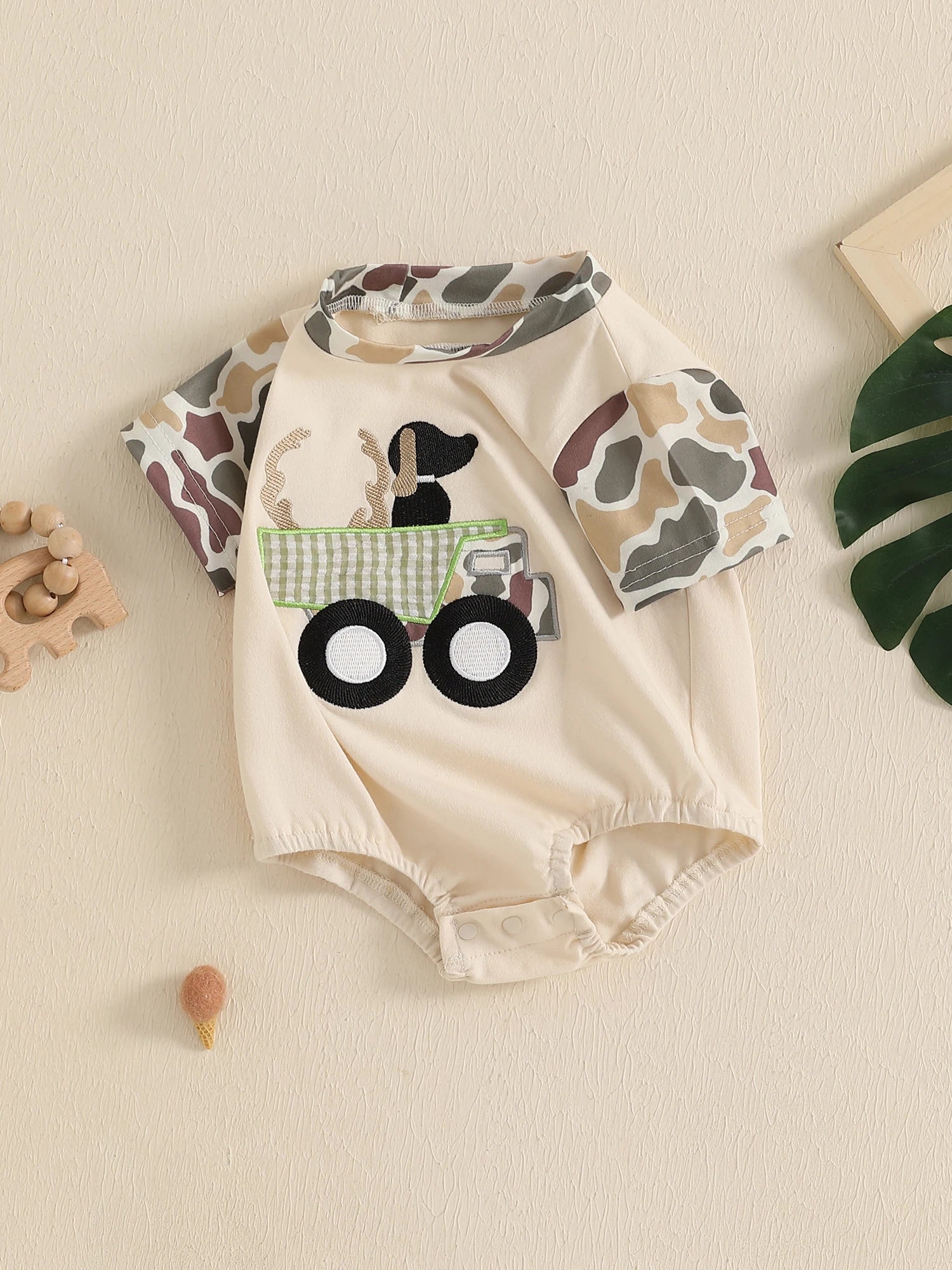 Baby Boys Girls Romper Short Sleeve Crew Neck Dog Truck Embroidery Bodysuit Newborn Playsuit